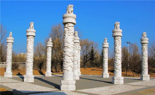 古代十二生肖石柱